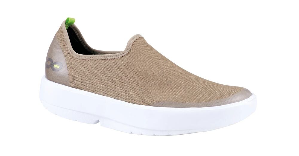 OOFOS OOmg eeZee Low White Taupe Slip On Recovery Shoes Women's 10 EU 41